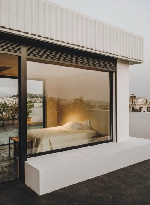 cama-en-piso-feng-shui-andrew-trotter